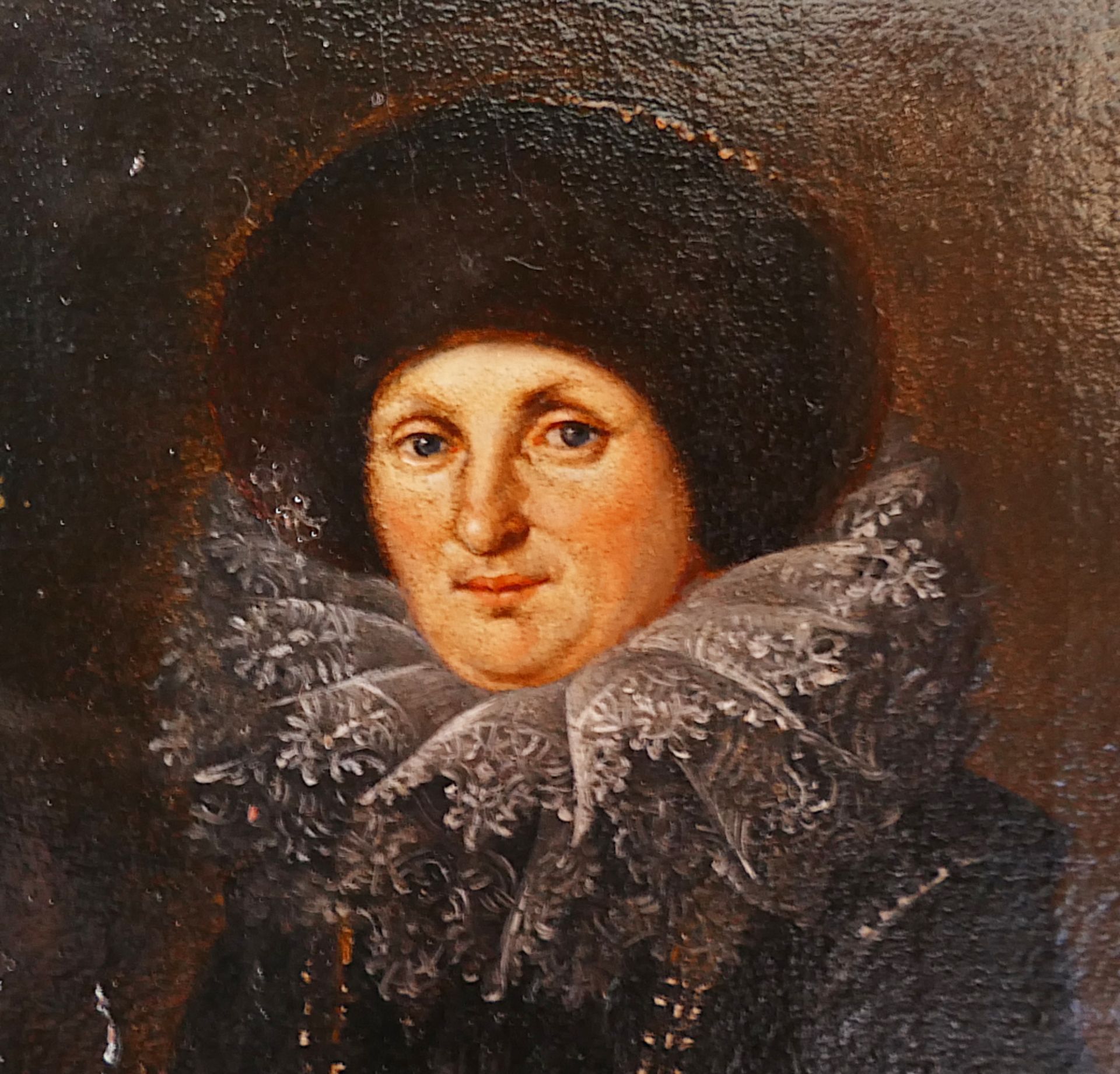 1 Ölgemälde „Portrait einer adeligen Dame mit Pelzmütze“ dat. 1637, ca. 20 cm x 16 cm mit Rahmen, As - Bild 4 aus 5