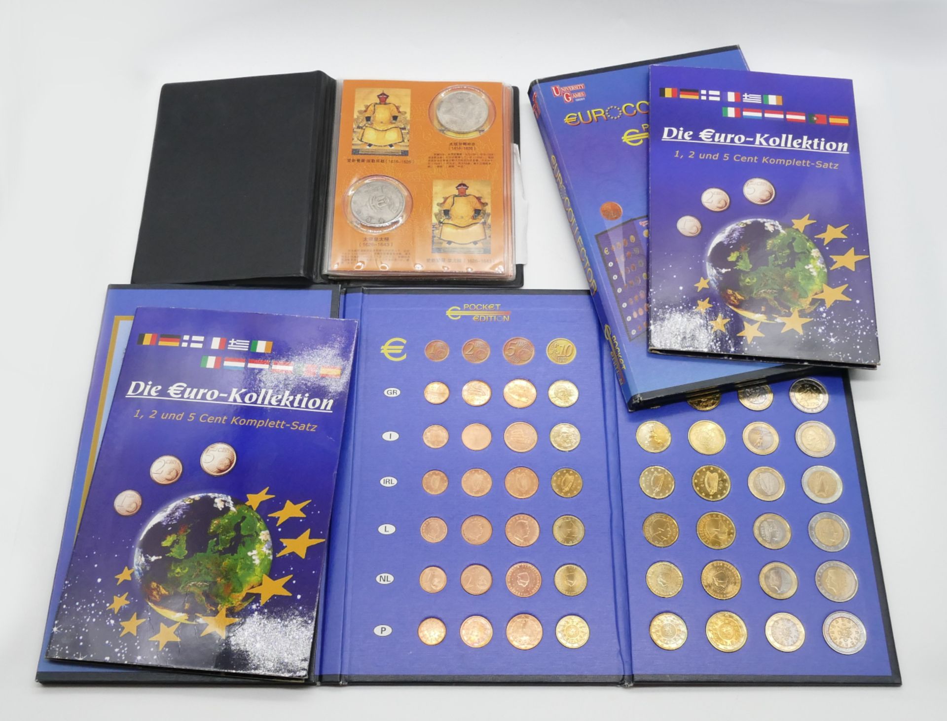 1 Konv. Münzen/Medaillen: Silber/Metall u.a., BRD 10 Euro/Mark, 1 kleines Album asiatische Sammlermü - Bild 6 aus 6