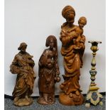 3 Holzfiguren nztl. unbemalt: "Madonna mit Kind" ca. H 93cm, "Elisabeth von Thüringen" ca. H 66cm, "