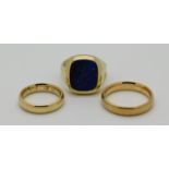 3 Ringe je GG 14ct., z.T. wohl mit Lapislazuli, je Asp./Tsp.