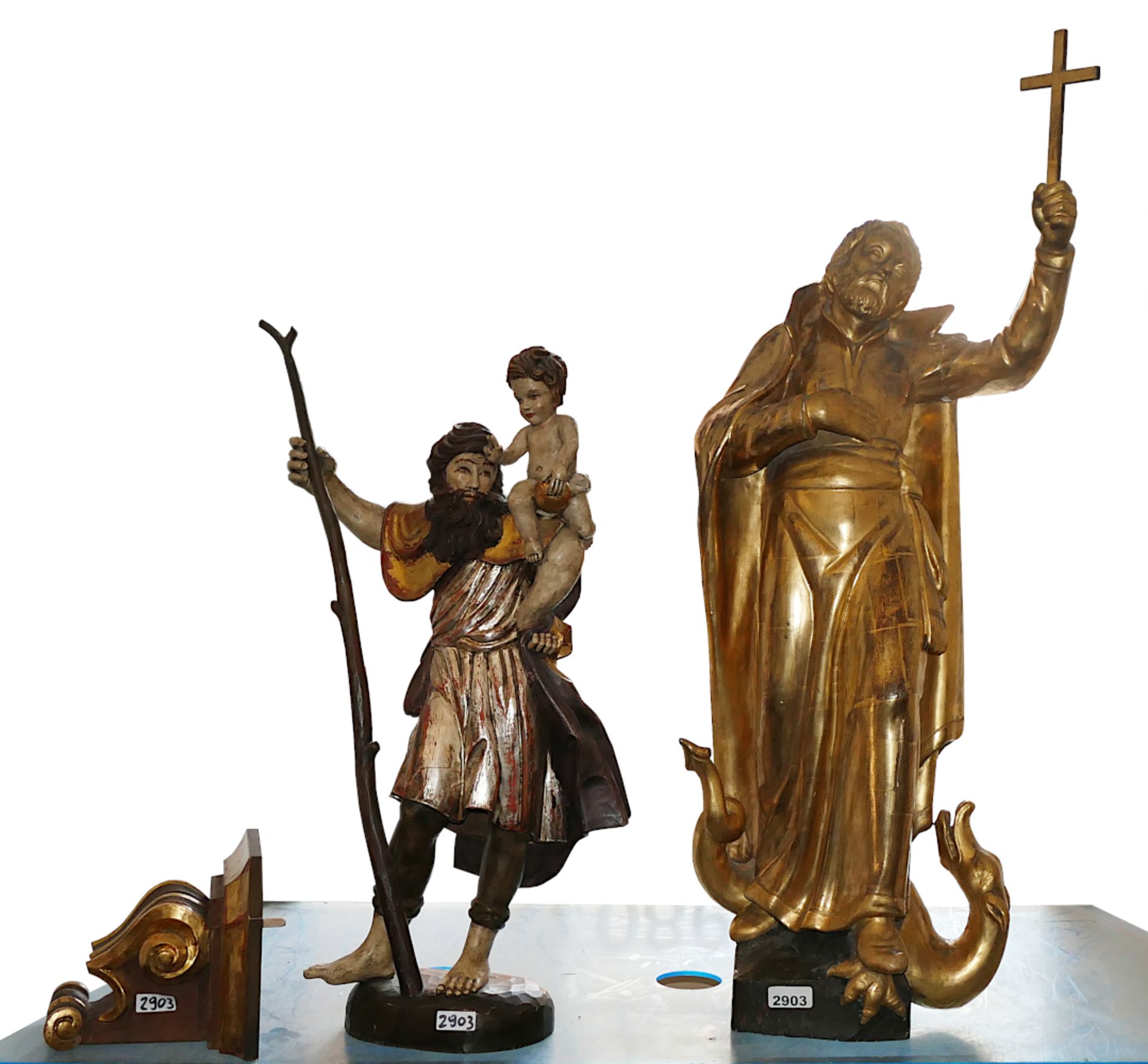 2 Holzfiguren nztl. je Holz farbig gefasst/goldstaffiert: "Heiliger Beatus, Schutzpatron der Schweiz
