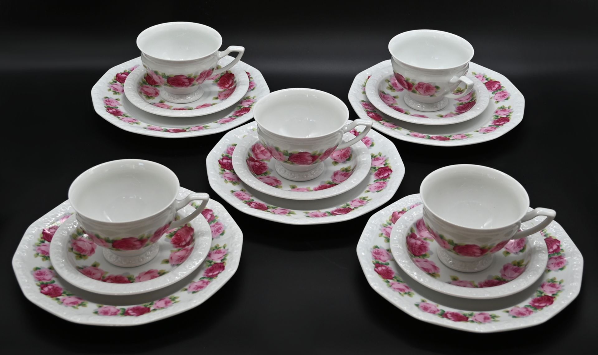 1 Kaffeeservice ROSENTHAL GRPUP Classic Rose "Maria" mit "Rosa Rose"-Dekor, für 6 Personen mit Kanne - Bild 2 aus 4