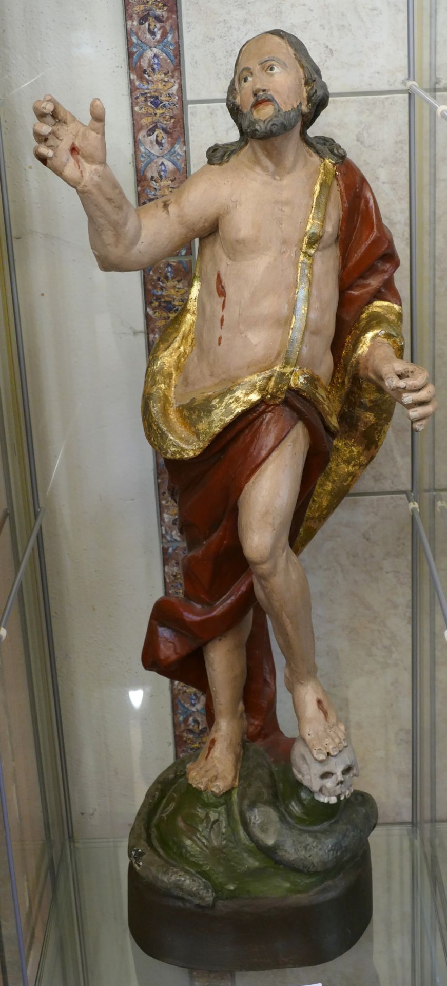 6 Holzfiguren 18. bis 20. Jh. je polychrom gefasst z.B. "Auferstandener Christus" ca. H 83cm, "Heili - Bild 2 aus 3
