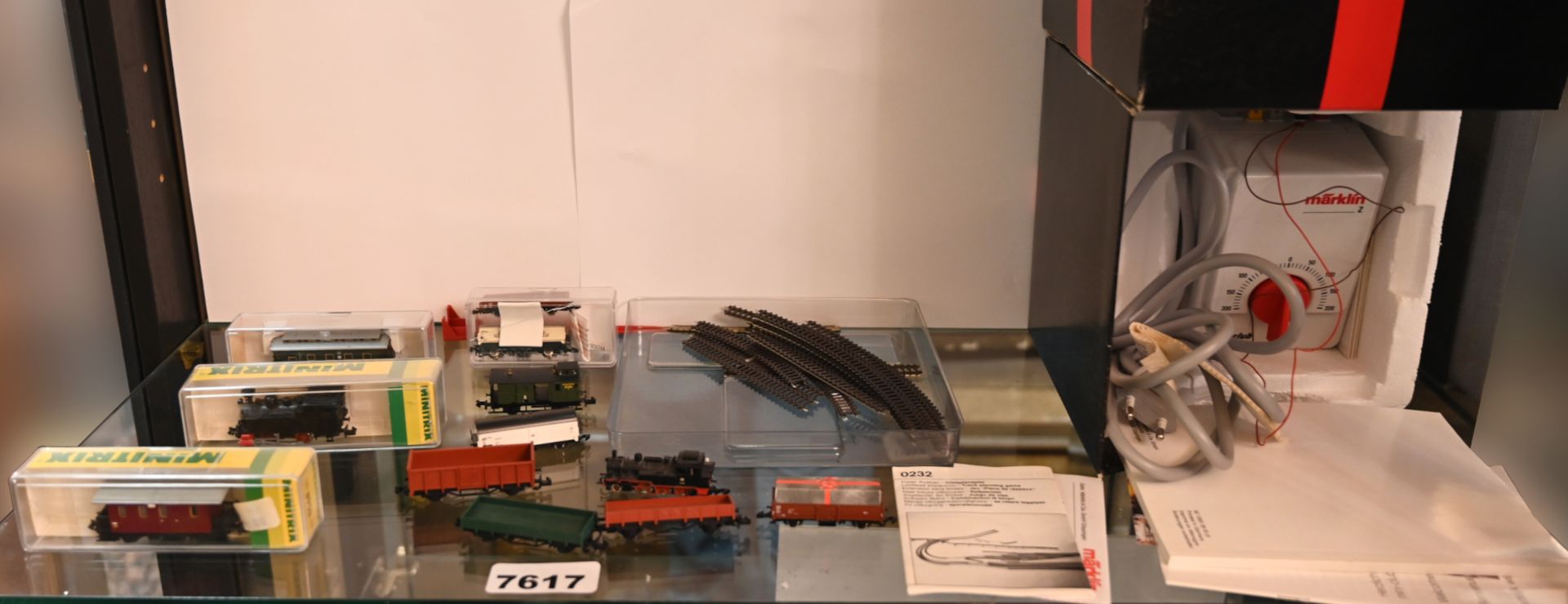 1 Konv. Modelleisenbahn MÄRKLIN, FLEISCHMANN, MINITRIX: 2 Dampflokomotiven, 10 Waggons, Schienen, u. - Bild 3 aus 3