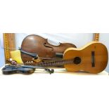 8 Musikinstrumente: 1 Akkordeon HOHNER "Elegance" mit Originaltragekoffer, 1 Cello ca. H 125cm, 1 Gi