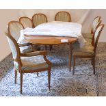 1 Tisch mit Stühlen, ausziehbar (L ausgez. ca. 202 cm, B ca. 102 cm), nztl.,