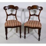 Zwei Stühle, England, um 1900
