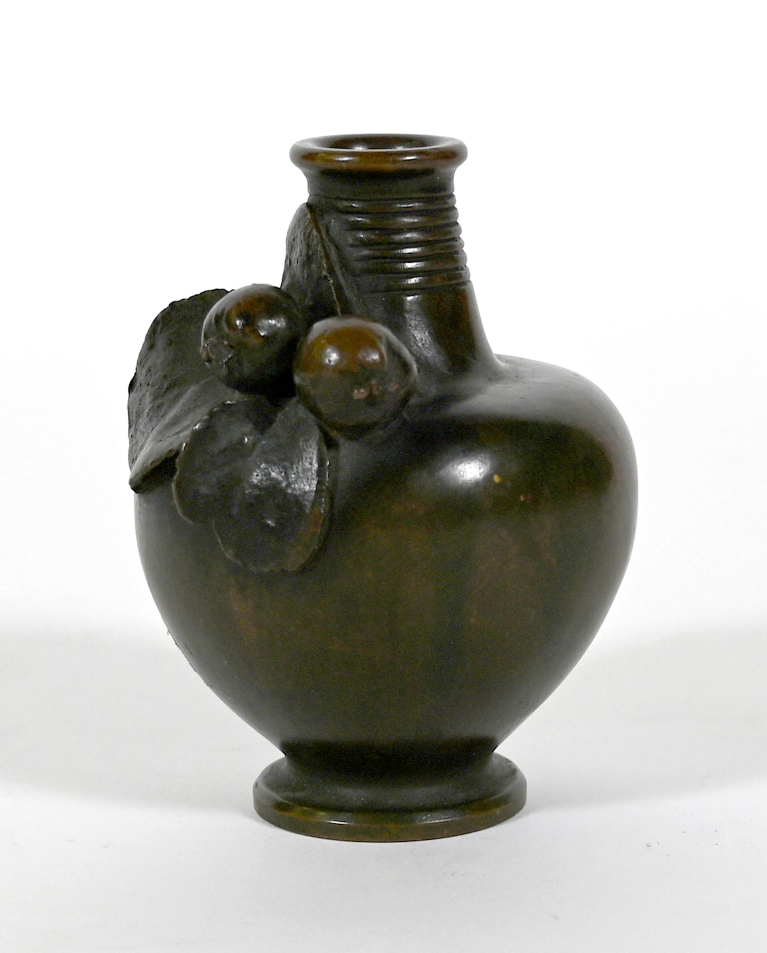 Vase, Bronze