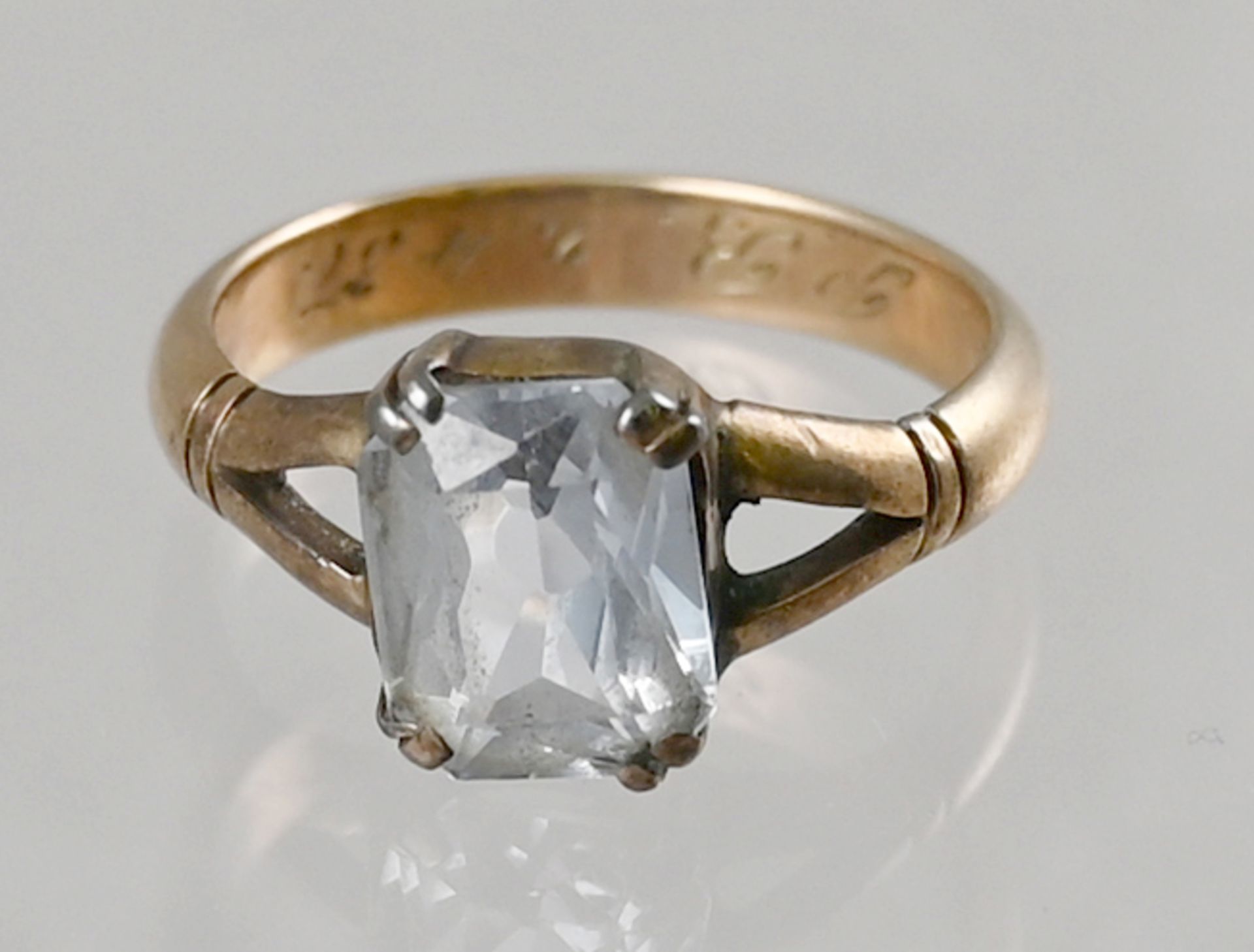 Ring, 333 GG, ornamentiert