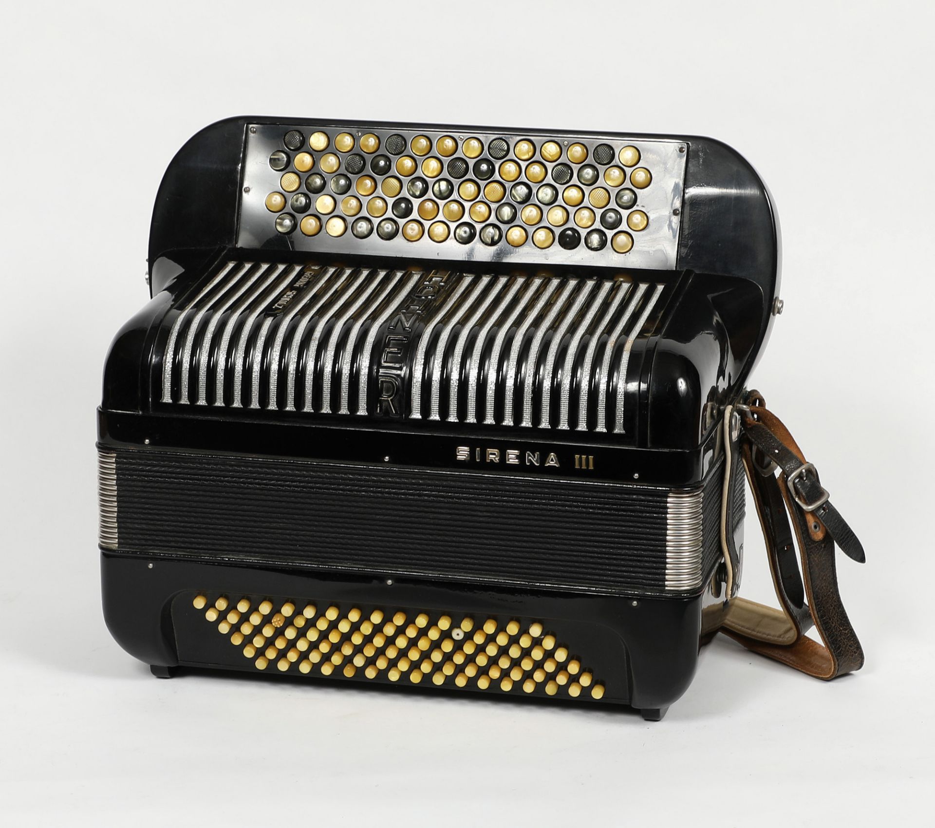 Akkordeon, Hohner Sirena III