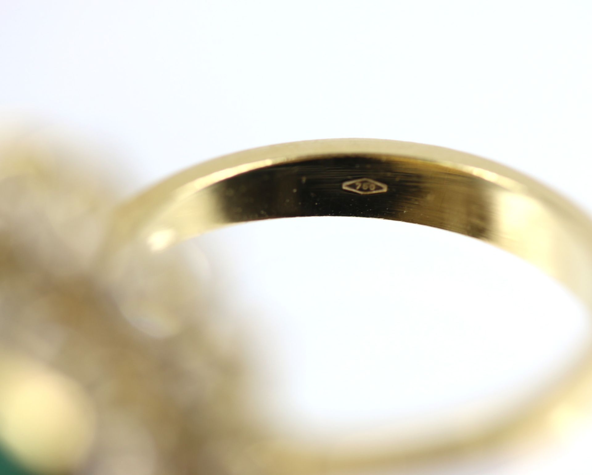 Ring mit Smaragd-Carrée und Brillanten - Bild 6 aus 6