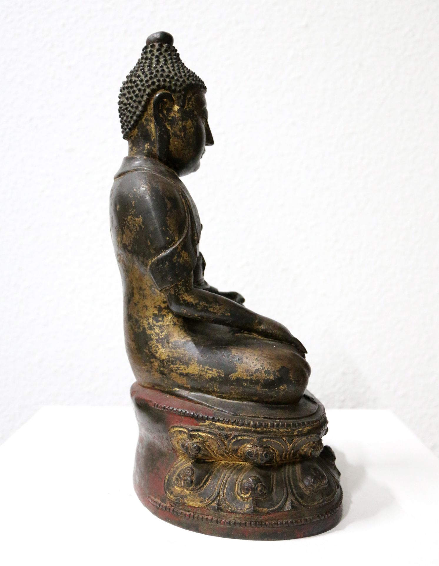 Buddha, verm. China, 17. Jahrhundert - Bild 2 aus 7