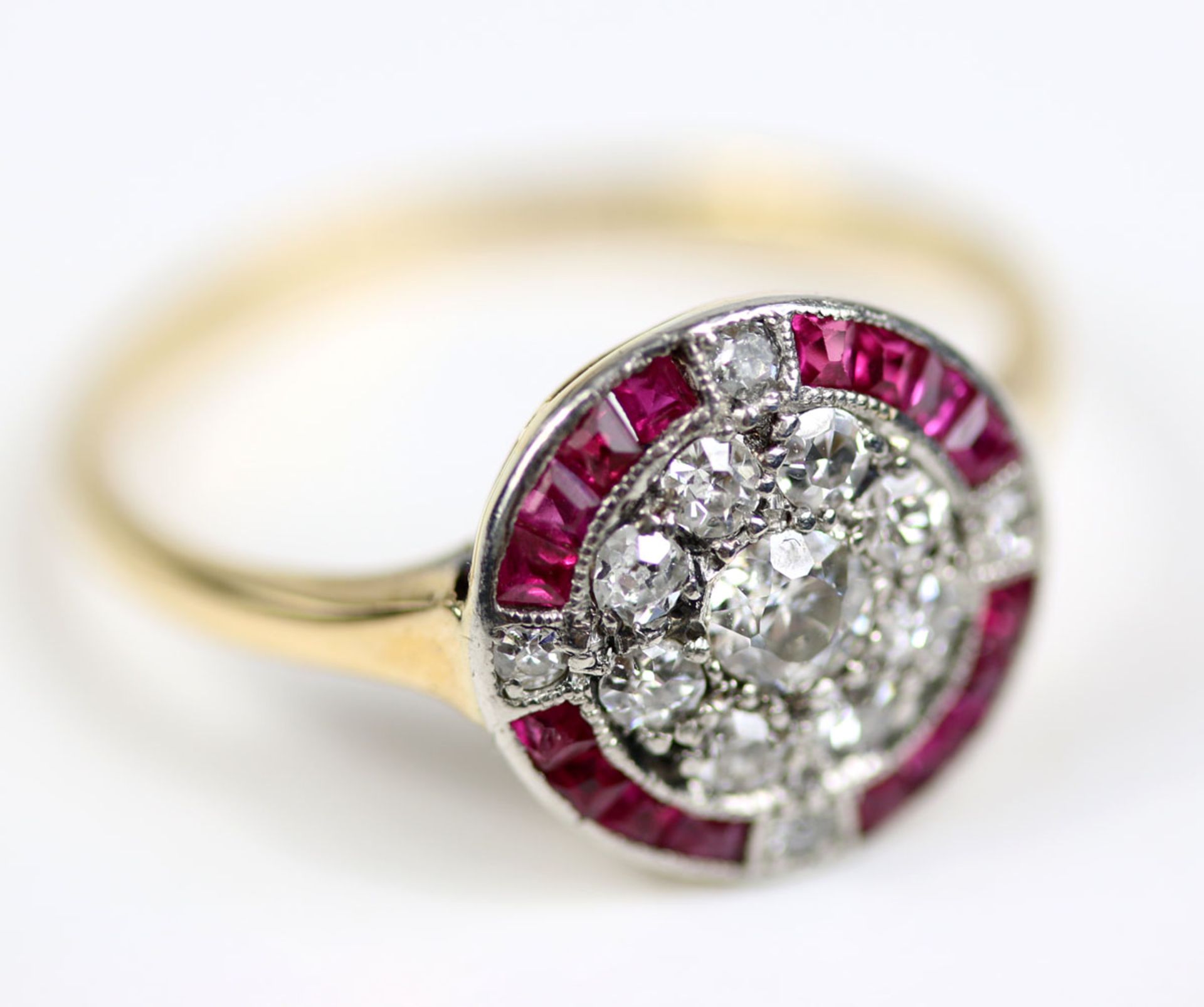 Art Déco Ring mit Rubinen und Diamanten - Image 6 of 6
