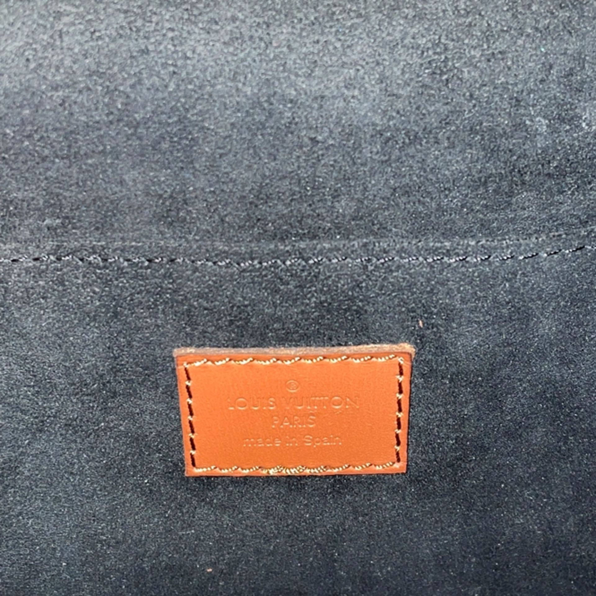 Louis Vuitton Handtasche (August 2022) - Bild 9 aus 16