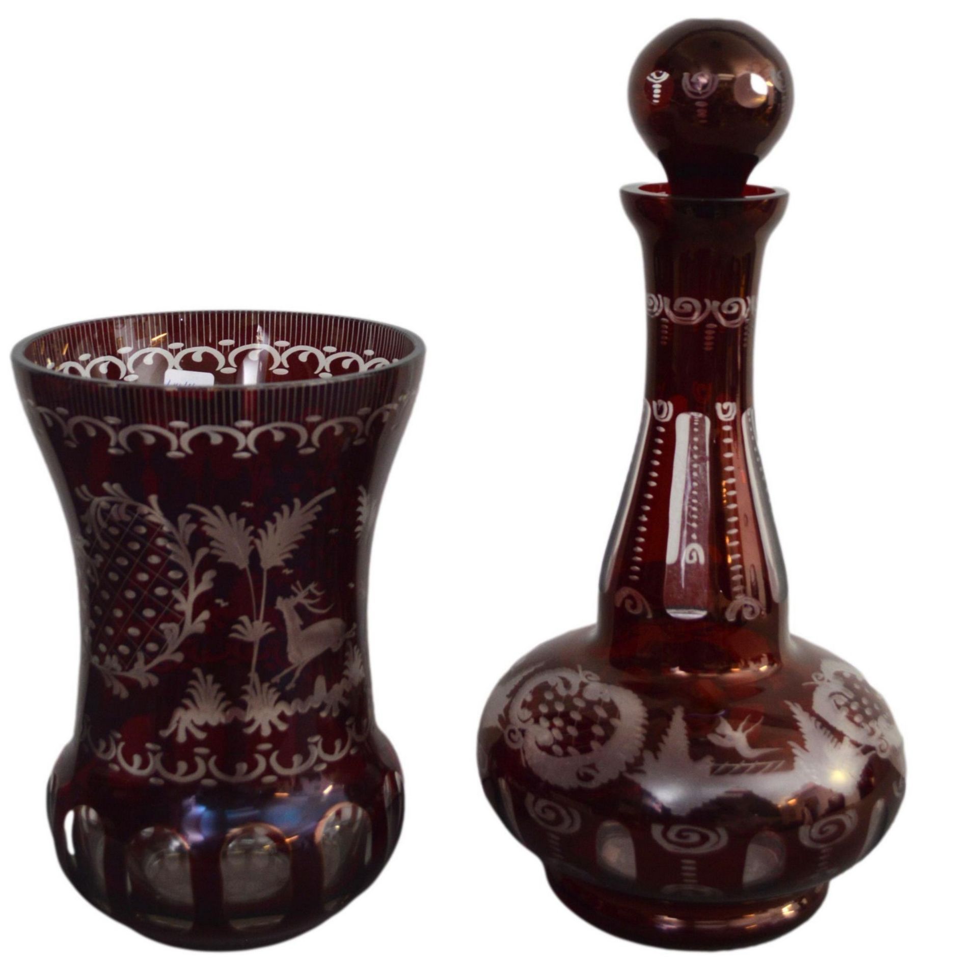 Karaffe und Vase