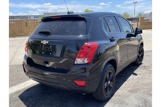 2020 Chevrolet Trax LS 4 Door SUV - Image 4 of 37