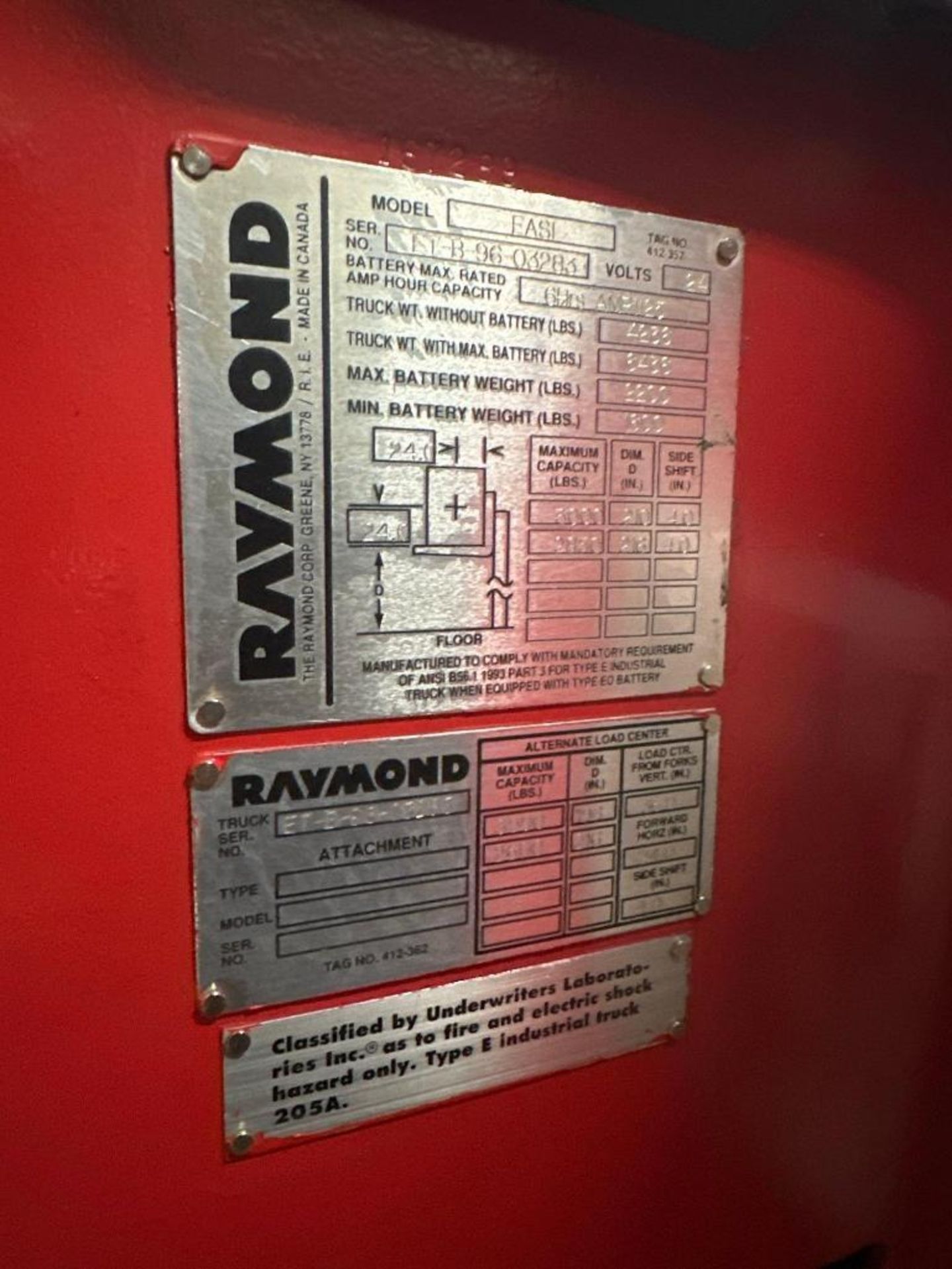 Raymond EASI 3,000lb. Stand up Lift - Image 5 of 7