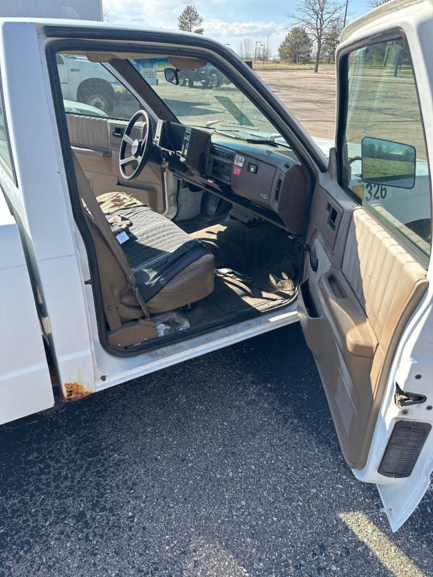 1993 Chevrolet S10 Long Bed Pick Up Truck - Image 7 of 11