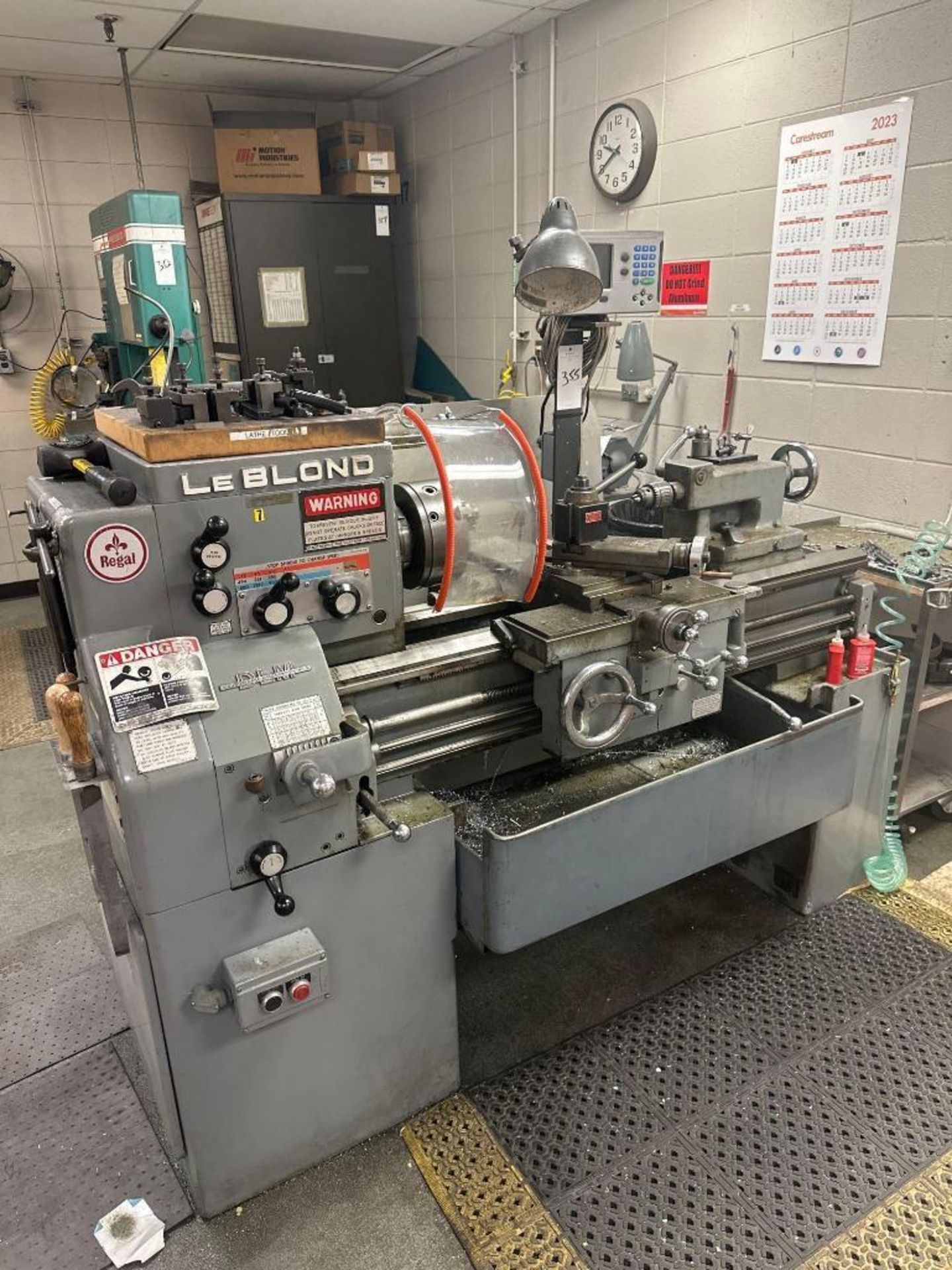 LeBlond Makino Regal Engine lathe - Image 2 of 8