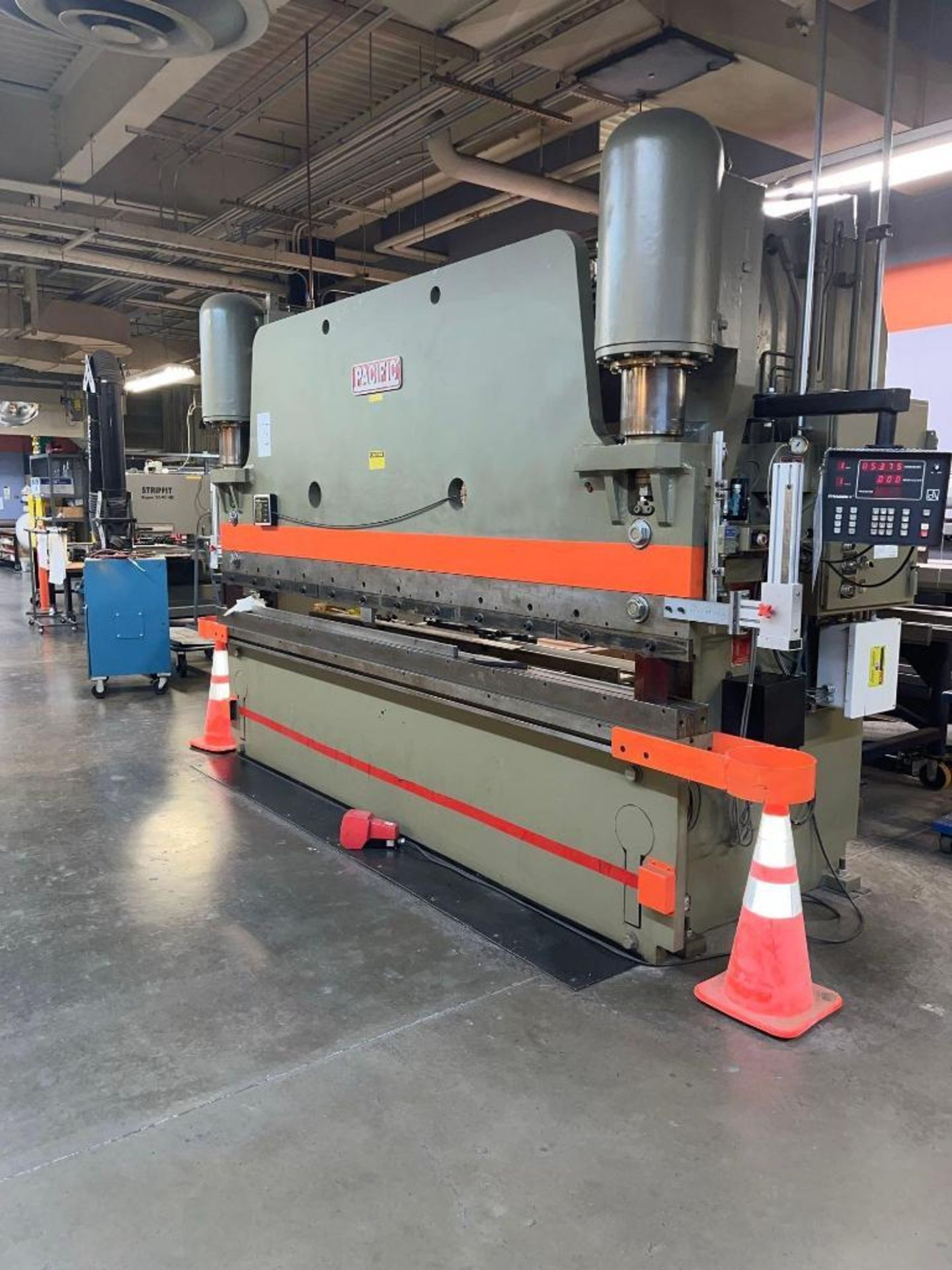 Pacific 200-Ton x 12' Hydraulic Press Brake - Image 2 of 9