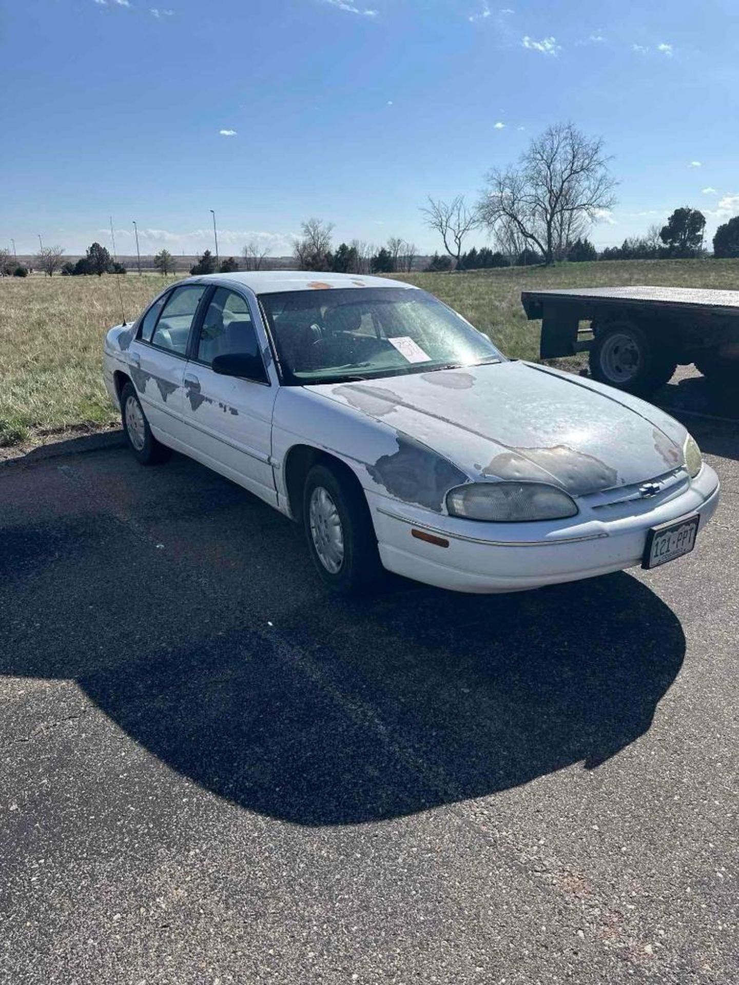 1997 Chevy Lumina - Image 2 of 10