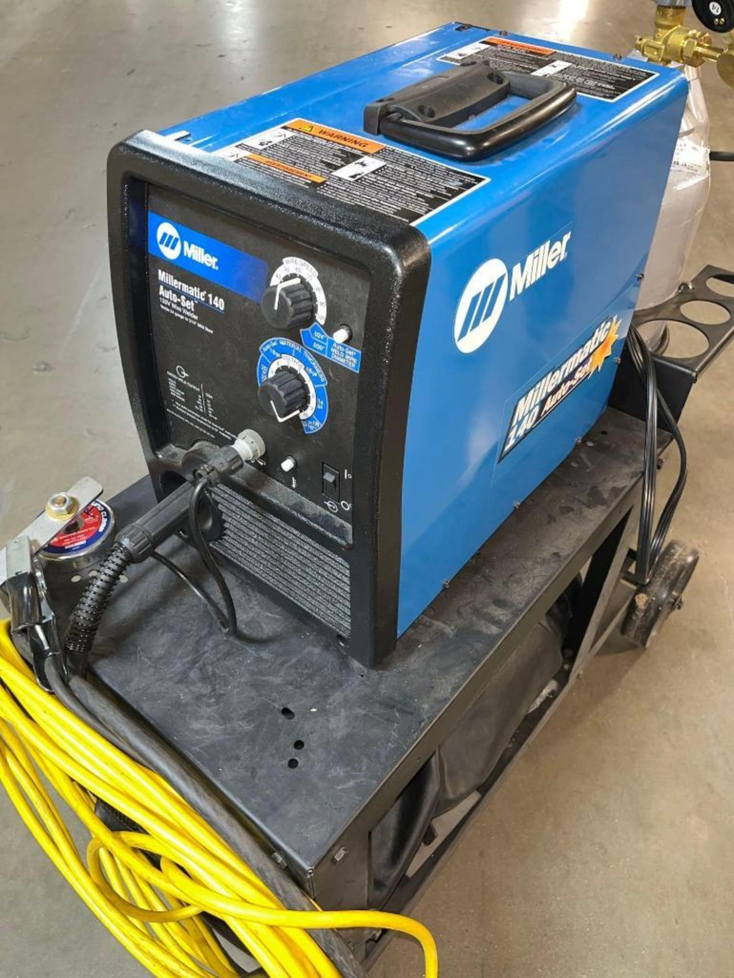 Miller 140 Wire Welder - Image 2 of 4