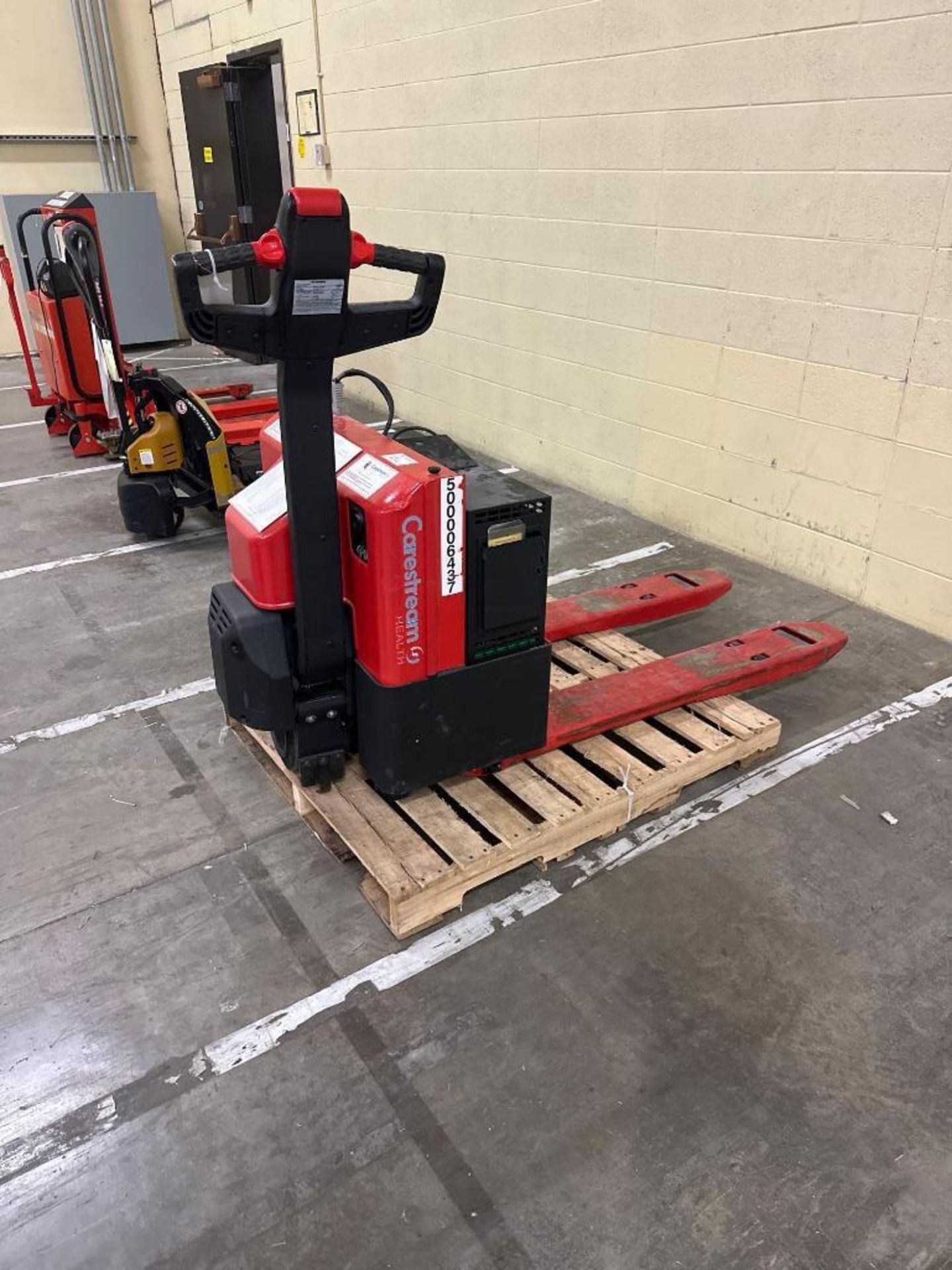 Raymond Electric Walkie Pallet Jack - Image 2 of 4