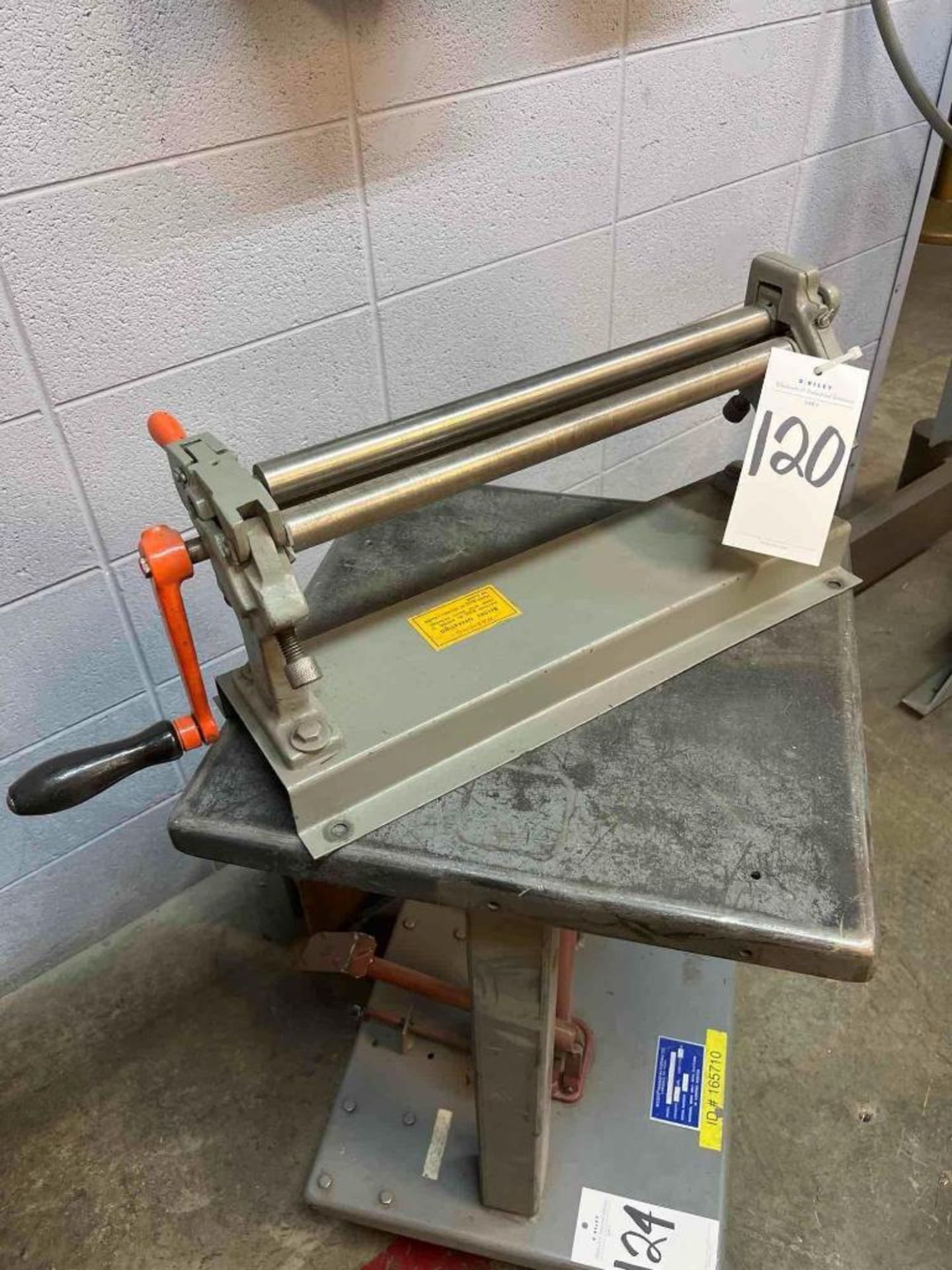 Peck Stow 16” Bench Top Roll
