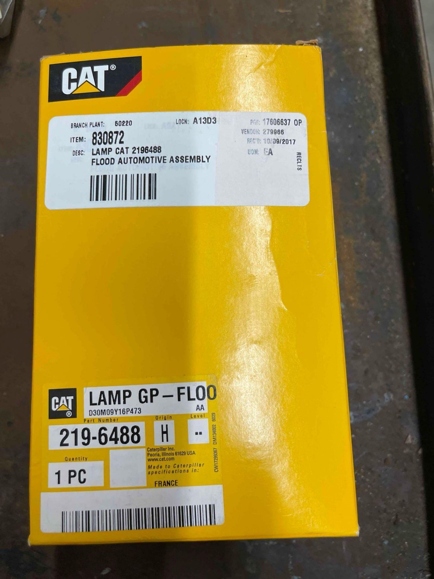 CAT Flood lamps, Circuit Breakers, Gaskets, CAT seats New in Box - Image 27 of 36