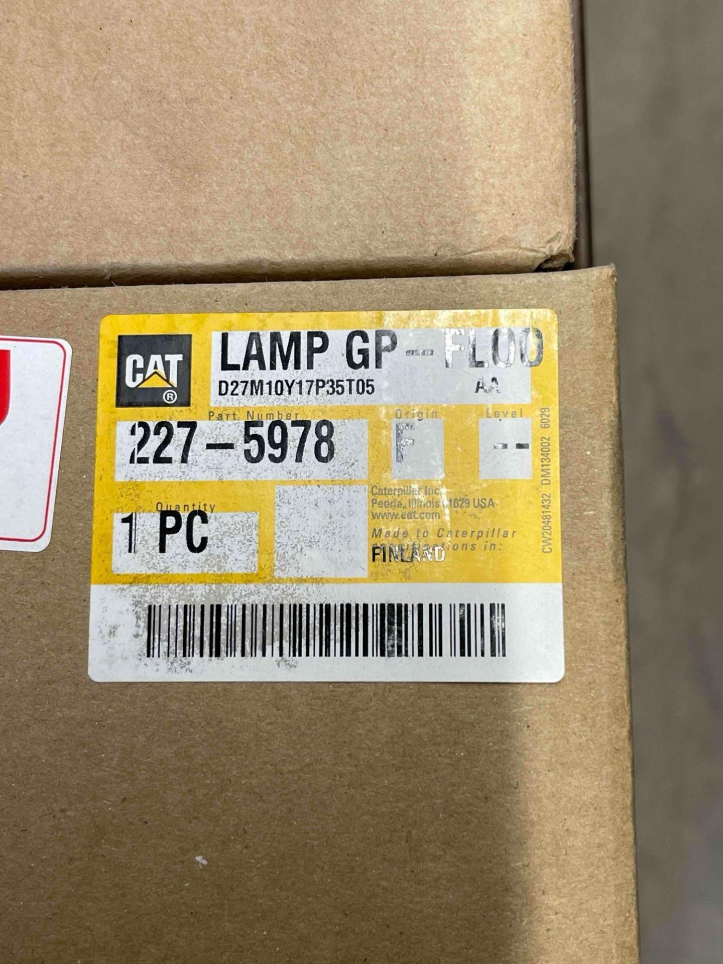 CAT Flood lamps, Circuit Breakers, Gaskets, CAT seats New in Box - Image 22 of 36