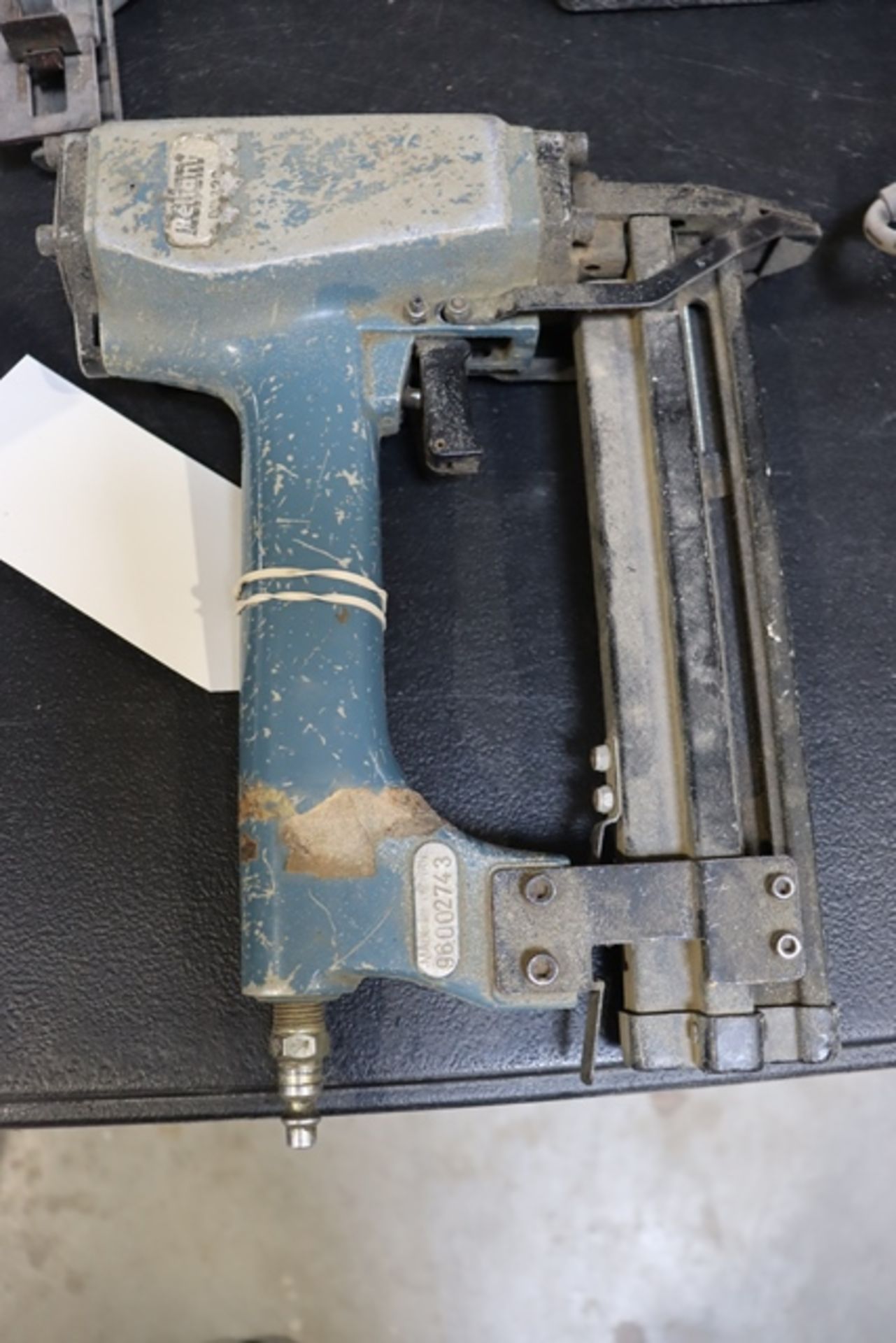 Reliant DD320 stapler - Image 2 of 2