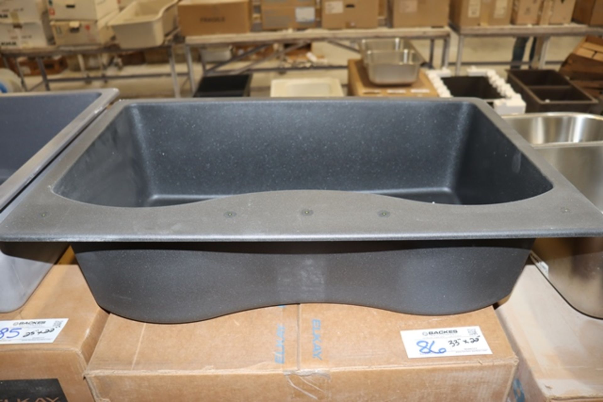 New Elkay ELGS3322RBKO quartz classic 22" x 33" sink