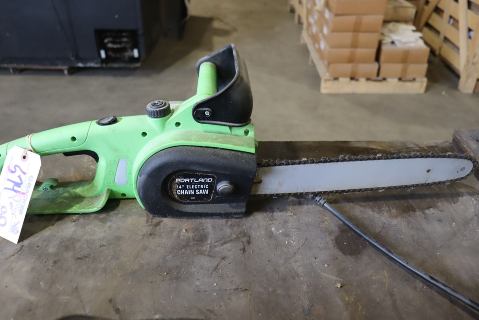 Pair to go - Portland 14" electric chain saws - Image 2 of 4