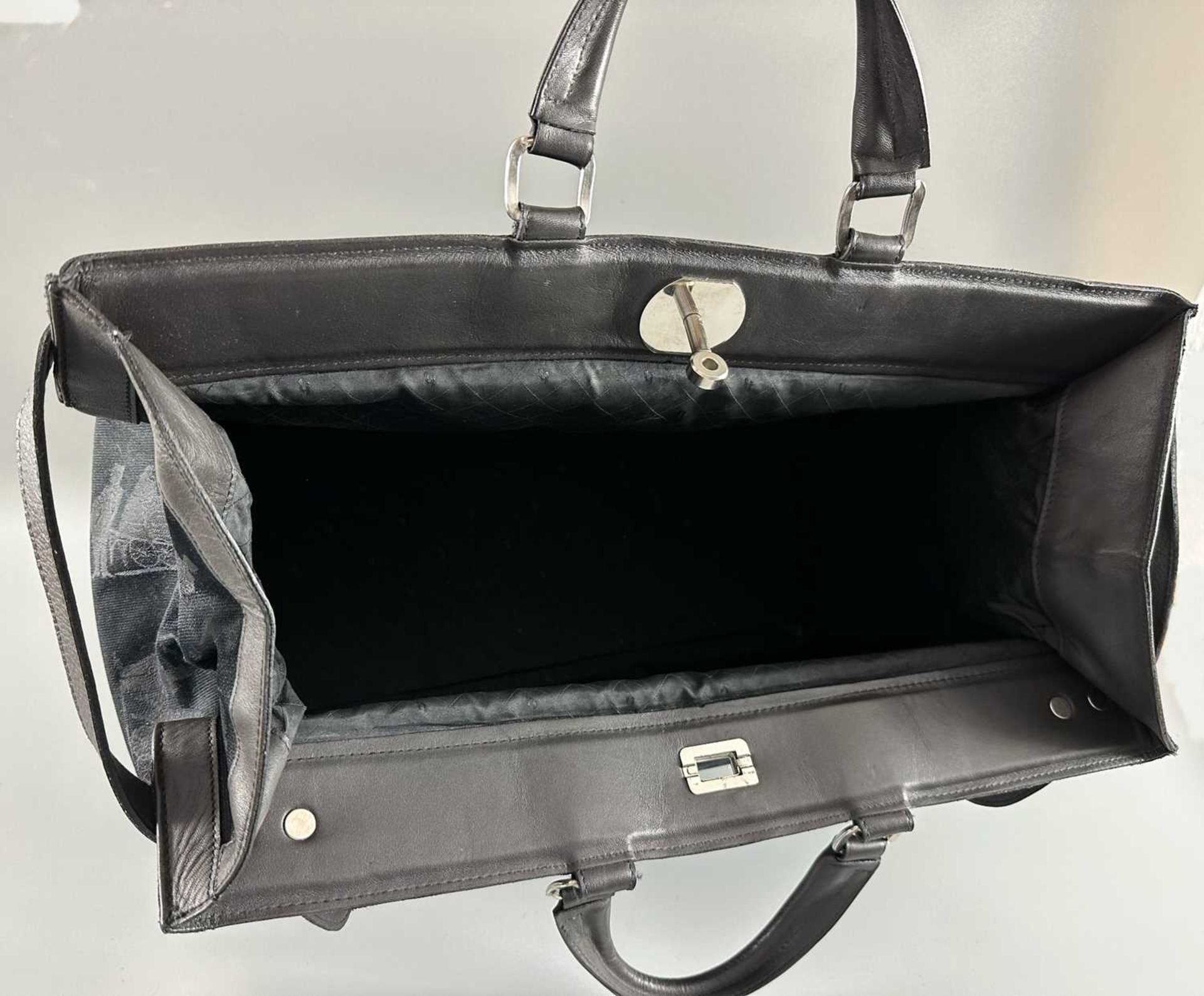 Vintage Reisetasche (oder Handtasche oder Arzttasche), nicht identifizierter Hersteller - Bild 6 aus 12