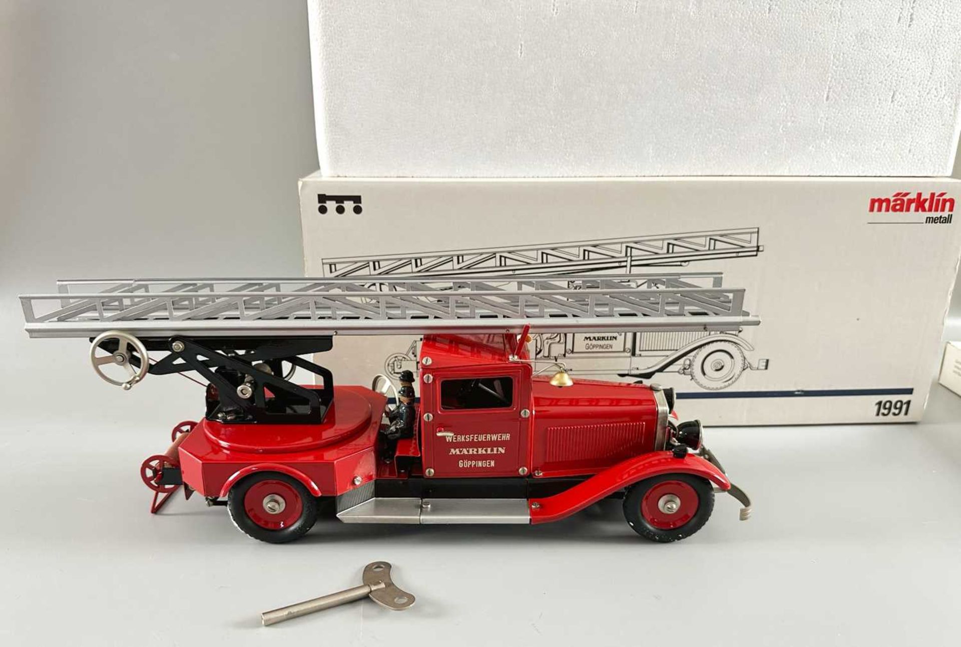 Märklin Metall 1991 Feuerwehrwagen Werksfeuerwehr Göppingen, mit Originalverpackung und Zertifikat