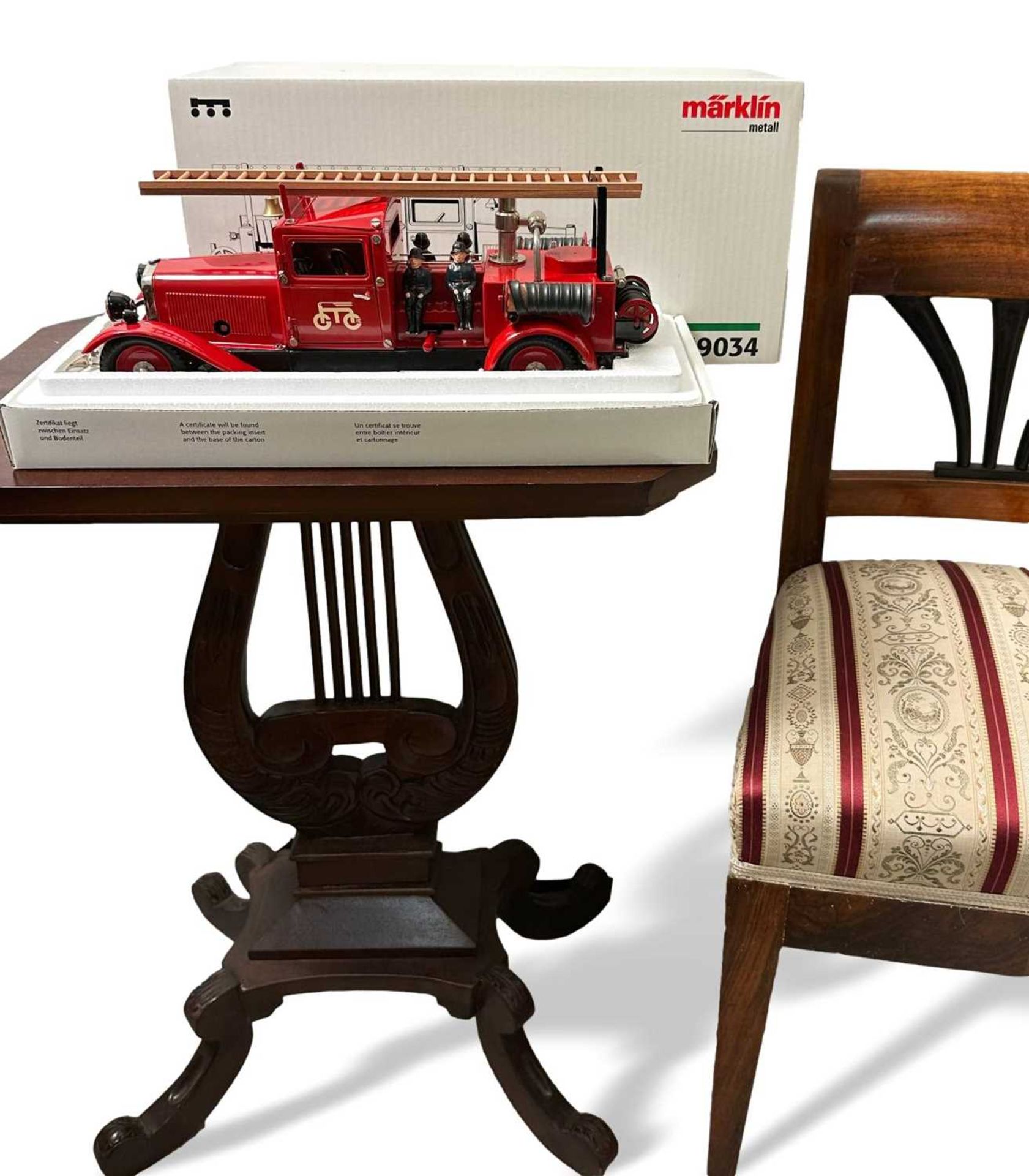 Märklin Metall 19034 Feuerwehr Löschfahrzeug, mit Originalverpackung und Zertifikat - Bild 2 aus 5