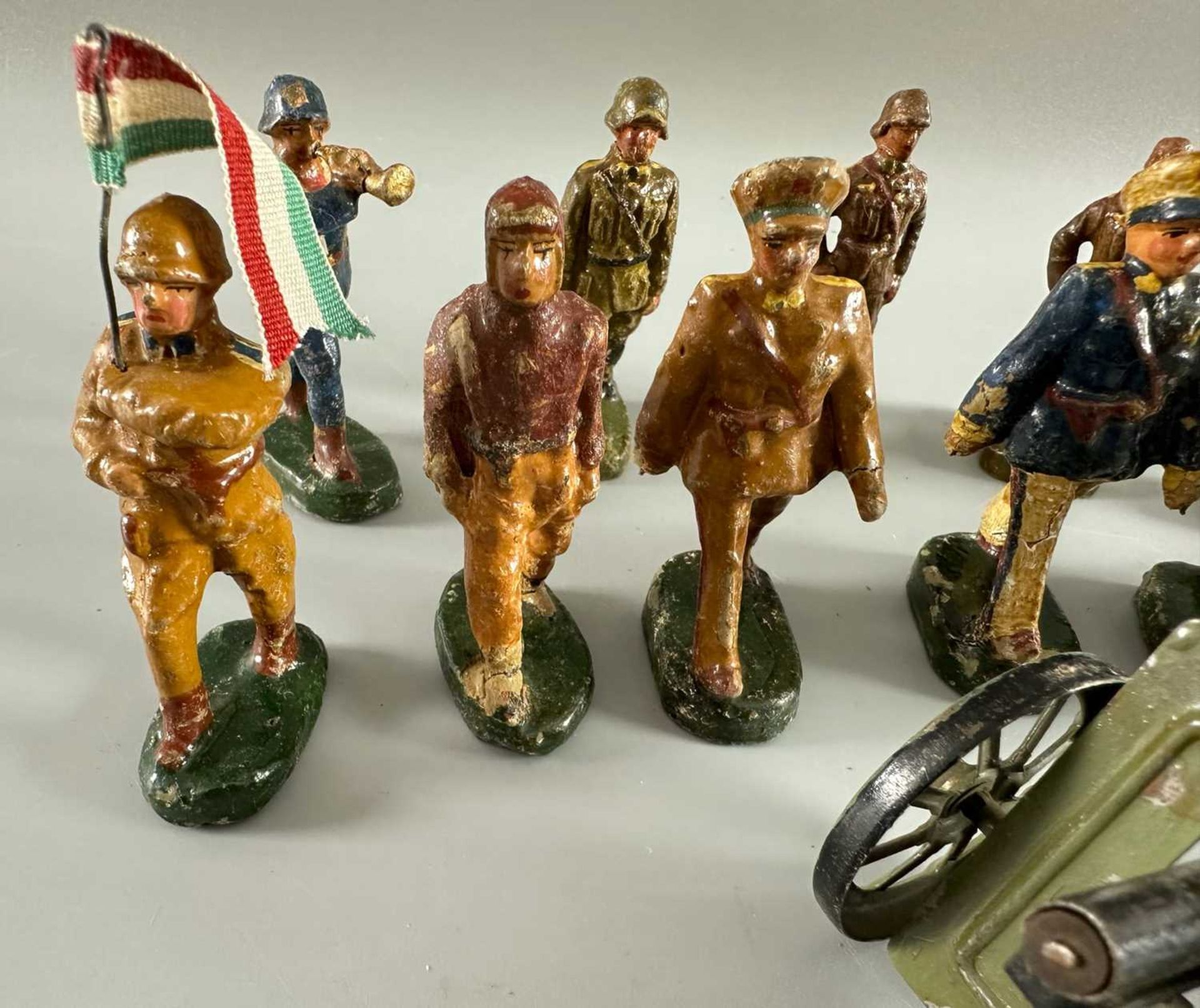 Konvolut alte Masse Soldaten wohl Ungarn, insgesamt 11 Stück, dazu Kanone - Bild 3 aus 7