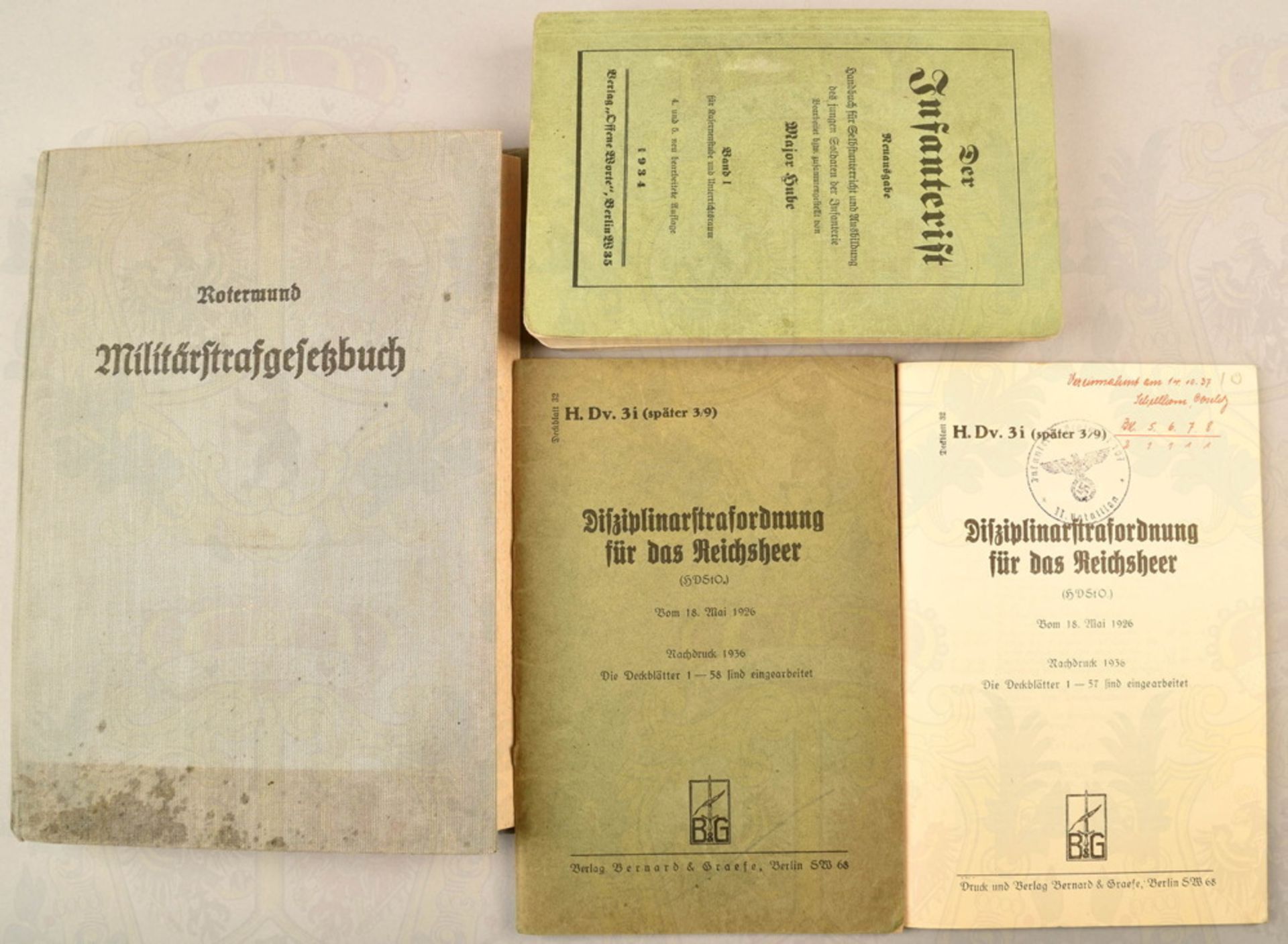 4 service regulation books 1911-1936 - Image 2 of 2