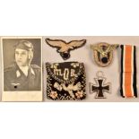 Grouping of awards and insignia of a Luftwaffe pilot