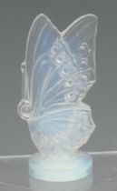 A French Sabino glass opalescent butterfly, 7.5cm