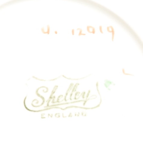 A Shelley Eve shape Holly Hocks pattern tea and coffee set, pattern no 12019, inc, coffee pot, six - Image 4 of 4