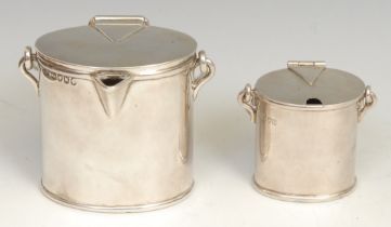 A Victorian silver novelty cream pail, as an oval dairy can, swing handle, hinged cover, 6.5cm high,