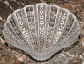 A Lalique Scallop dish, frosted exterior, signed Lalique France, product number 1117200, 12cm wide