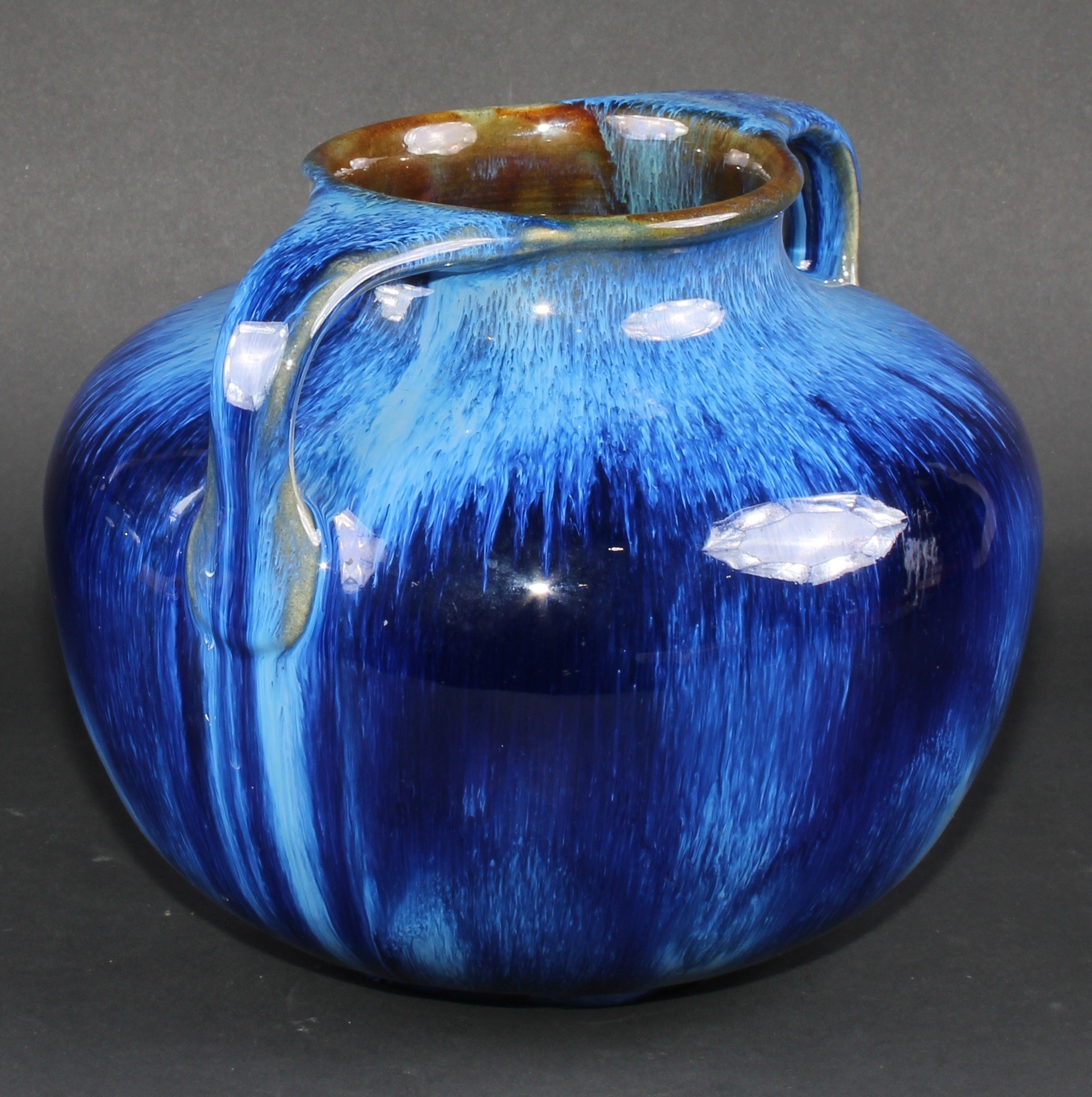 A near pair of Denby Danesby Ware Electric Blue two handled ovoid vases, printed marks, 18cm high - Image 3 of 7