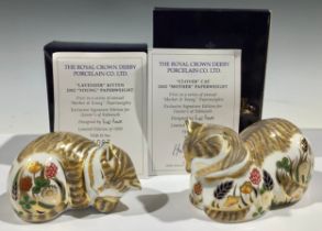 A pair of Royal Crown Derby paperweights, Clover Cat and Lavender Kitten, exclusive signature