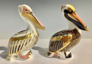 A Royal Crown Derby paperweight, White Pelican, 13cm high, limited edition of 5,000, silver