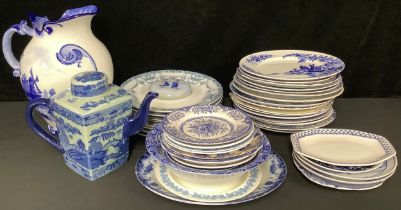 A Spode's Italian Scene fruit bowl; other Staffordshire decorative blue and white transfer printed