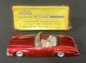 Toys & Juvenalia - Solido Mercedes-Benz 190SL cabriolet, boxed