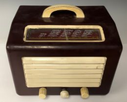 Boxes & Objects - a mid-century Marconi Co. ‘Marconiphone’ radio, T11DA, Bakelite