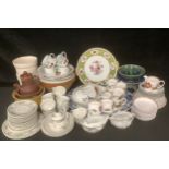 Ceramics - a Susie Cooper ‘Nasturtium’ 38 piece part tea service comprising teacups, saucers, cake